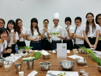 สาธิตการทำอาหารเพื่อสุขภาพ "โครงการอาหารเพื่อสุขภาพ Foodsteps"ณ จุฬาลงกรณ์มหาวิทยาลัย