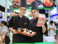 สาธิตการประกอบอาหารจากผลิตภัณฑ์ลัคกี้ยูเนี่ยนในงาน Thaifex 2016