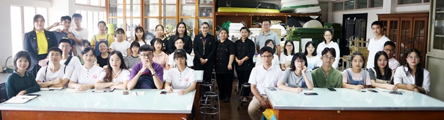 อบรมหลักสูตรอาหารไทยและขนมไทยให้กับนักศึกษาจากมหาวิทยาลัยกว่างซี สาธารณรัฐประชาชนจีน