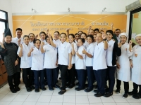 อบรมหลักสูตรเทคนิคการประกอบอาหารไทยให้กับพนักงานโภชนาการโรงเรียนวชิราวุธวิทยาลัย